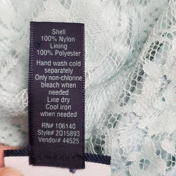 Daytrip Large Blue Lace LS Top - Picture 6 of 7